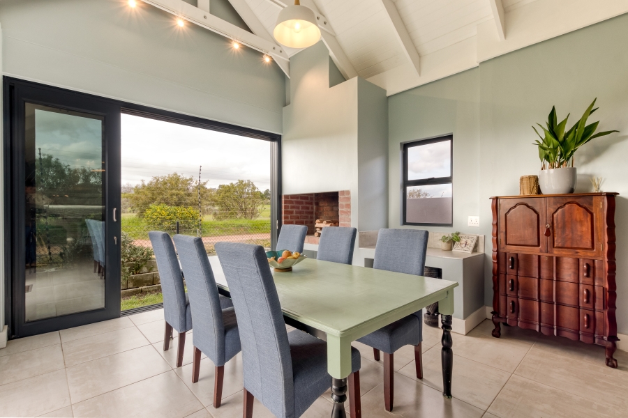 To Let 4 Bedroom Property for Rent in Aan de Wijnlanden Western Cape